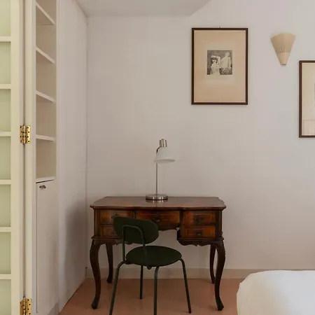 Manara 29 - Fromhometorome * Rzym