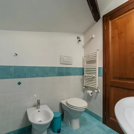 Manara 29 - Fromhometorome Řím